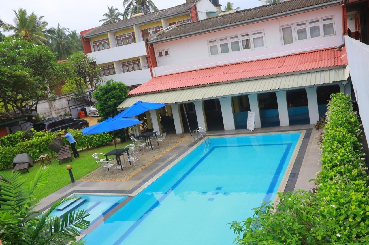 Ranveli Beach Resort Dehiwala-Mount Lavinia Εξωτερικό φωτογραφία