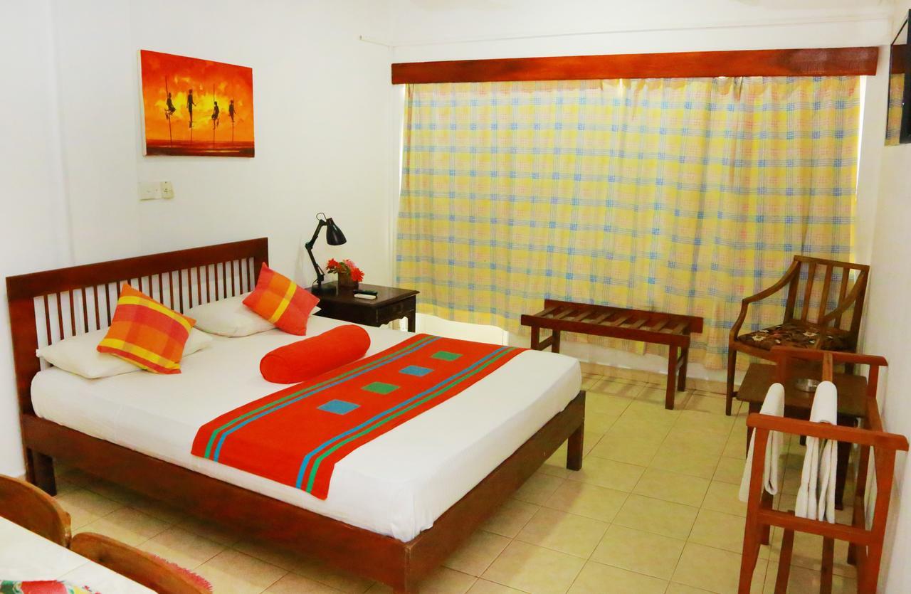 Ranveli Beach Resort Dehiwala-Mount Lavinia Εξωτερικό φωτογραφία